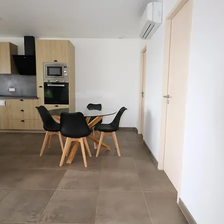 La Maison De A Ajaccio- Proche Et Aeroport- Exterieur Privatif Avec Barbecue * Ajaccio (Corsica)