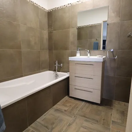 Prázdninový dům La Maison De A Ajaccio- Proche Et Aeroport- Exterieur Privatif Avec Barbecue