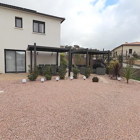 Prázdninový dům La Maison De A Ajaccio- Proche Et Aeroport- Exterieur Privatif Avec Barbecue